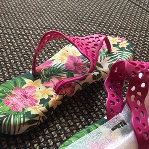 Sandal Flower print